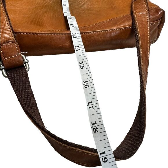 Jack Georges Crossbody Unisex Bag with Zipper Closure Side Pocket Honey Colored - Picture 6 of 11